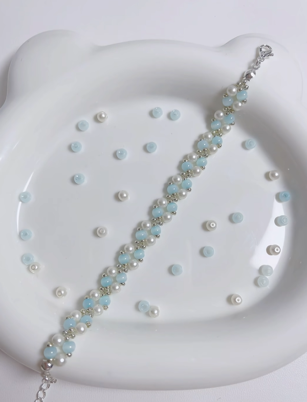 Starrybead | Baby Blue Dream Stretch Beaded Bracelet