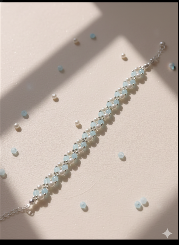 Starrybead | Baby Blue Dream Stretch Beaded Bracelet