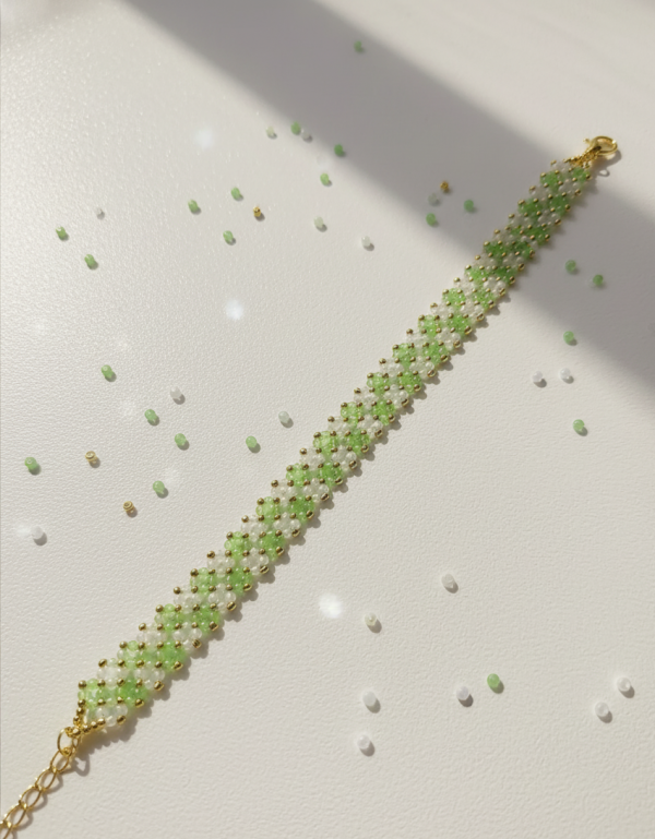 Starrybead | The Giverny Picnic gold bead bracelet