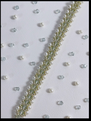 Starrybead | Lily of the Valley Path gold bead bracelet