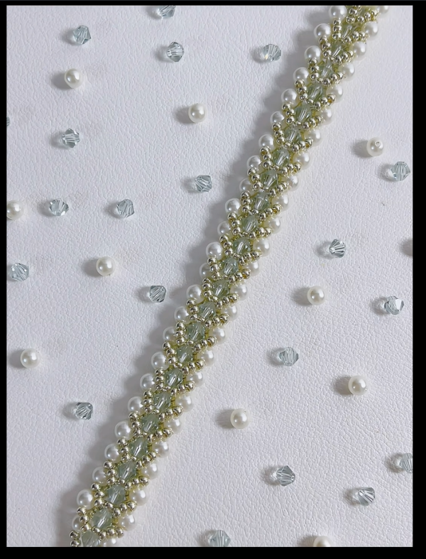 Starrybead | Lily of the Valley Path gold bead bracelet