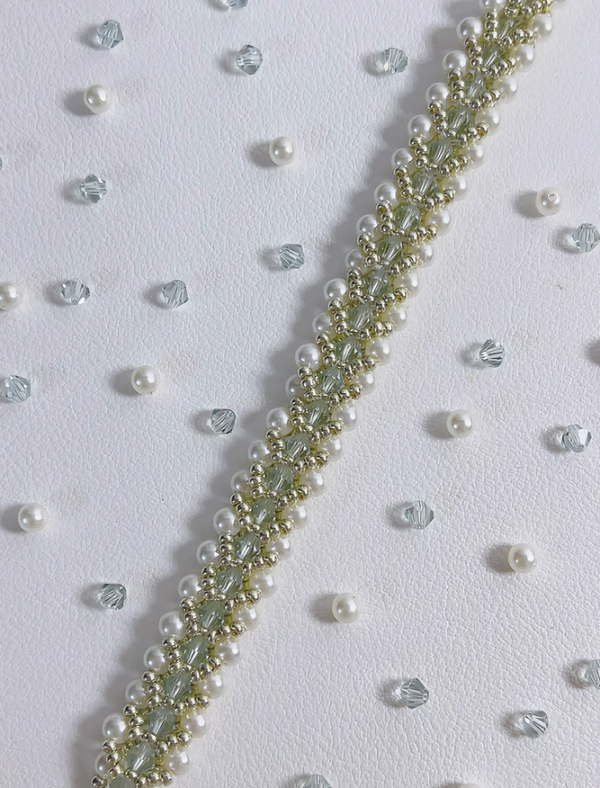 Starrybead | Lily of the Valley Path gold bead bracelet