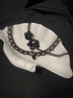 Starrybead | The Midnight Camellia Floral Bead Necklace