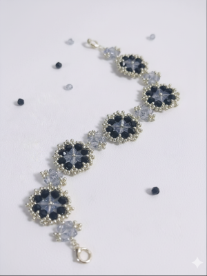 Starrybead | Midnight Dahlia black bead bracelet