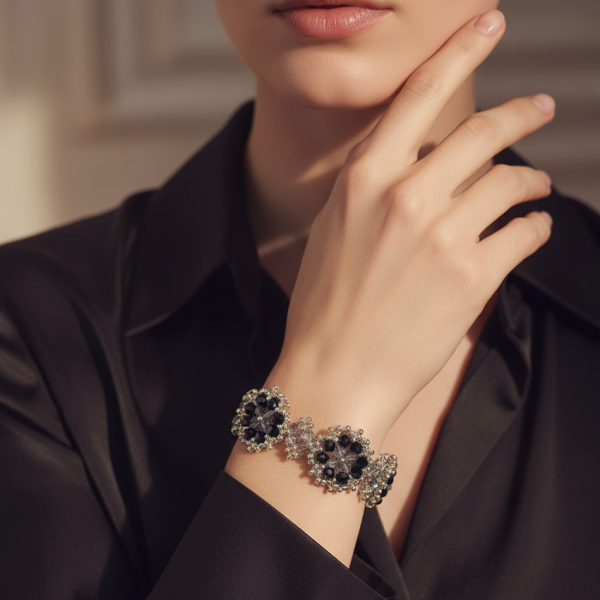 Starrybead | Midnight Dahlia Floral Bead Bracelet