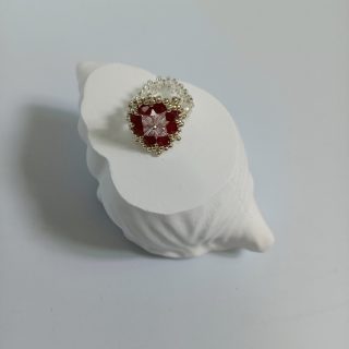 Starrybead | Scarlet Flower Bead Ring