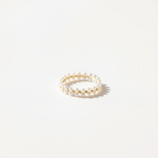 Starrybead | The Gilded Daisy Chain pearl beaded ring