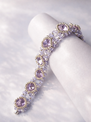 Starrybead | Whispers of Wisteria Purple Diamond Glass Beaded Bracelet