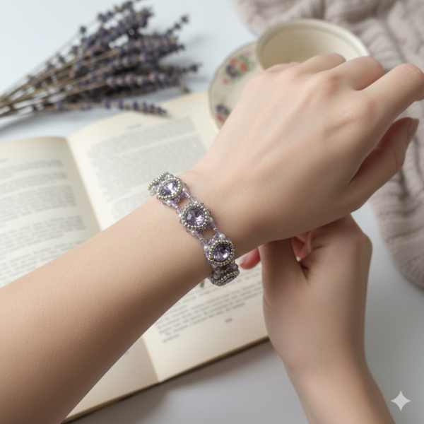 Starrybead | Whispers of Wisteria Purple Diamond Glass Beaded Bracelet