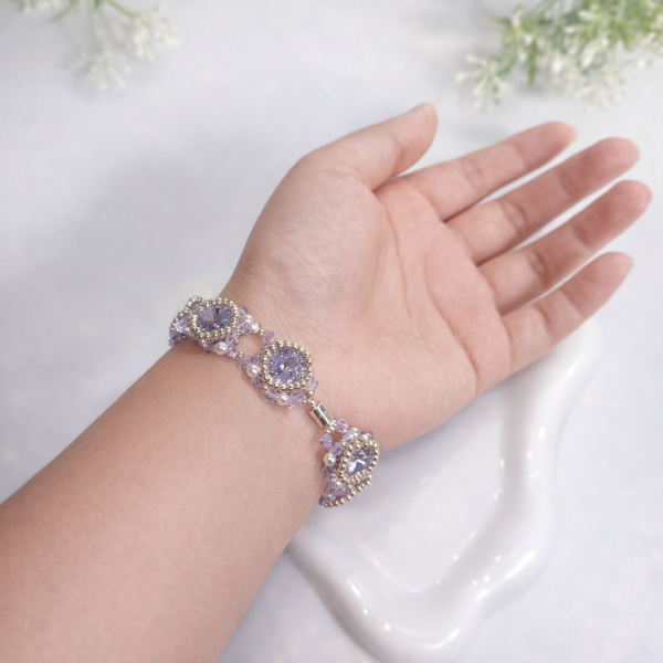 Starrybead | Whispers of Wisteria Purple Diamond Glass Beaded Bracelet