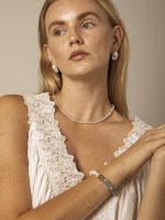 StarryBead Blue Kyanite Crystal & Freshwater Pearl Healing Bracelet