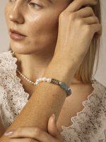 StarryBead Blue Kyanite Crystal & Freshwater Pearl Healing Bracelet