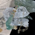 Starrybead Crystal Pendulum Necklace - Rose Quartz or Green Fluorite Healing Dowsing Pendulum for Love, Clarity, Calm & Energy Cleansing