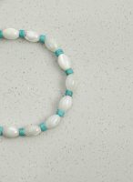 Oceanic Clarity: Lustrous Mother of Pearl & Turquoise Heishi Healing Bracelet