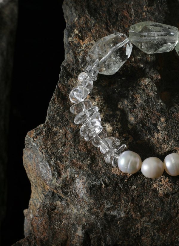 Ethereal Clarity: Green Quartz, Crushed Ice Crystal & Freshwater Pearl Healing Bracelet