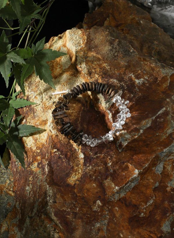 Mountain Stillness: Natural Agarwood, Smoky Quartz & Clear Crystal Zen Bracelet