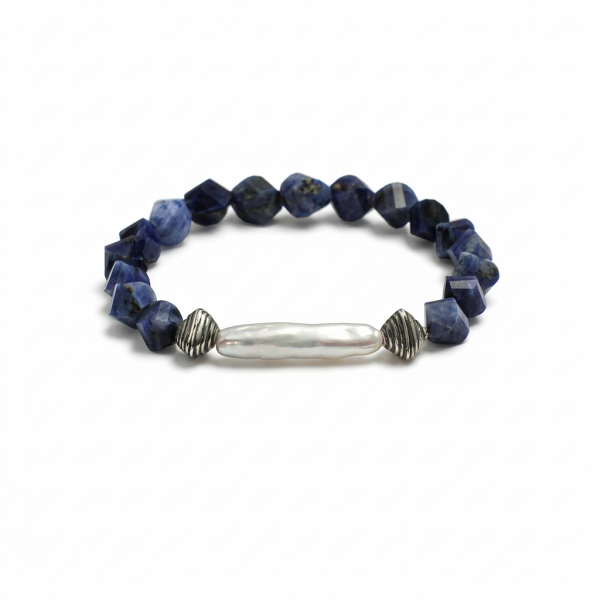 Tranquil Wisdom: Faceted Sodalite & Elongated Baroque Pearl Healing Bracelet