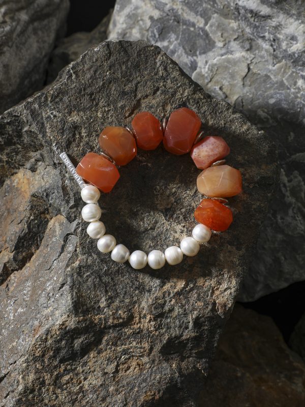 Starrybead Red Persian Agate & Freshwater Pearl Bracelet - Confidence, Poweful,Stable