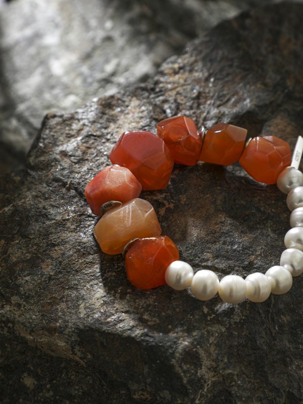 Starrybead Red Persian Agate & Freshwater Pearl Bracelet - Confidence, Poweful,Stable