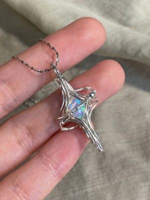 silver-wire‑wrapped-opal-necklace-04