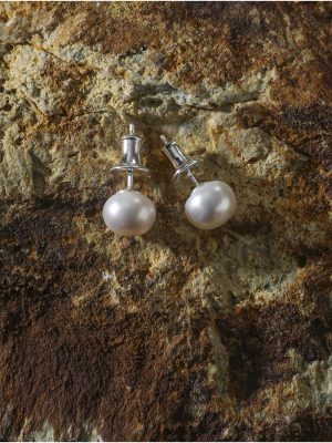 Starrybead Button Pearl Stud Earrings - A Symbol of Self-Acceptance & Gentle Expression