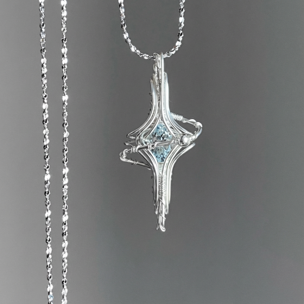 Starrybead Aquamarine Healing Necklace, 925 Sterling Silver Wire-Wrapped | Calming, Clear-Communication Crystal