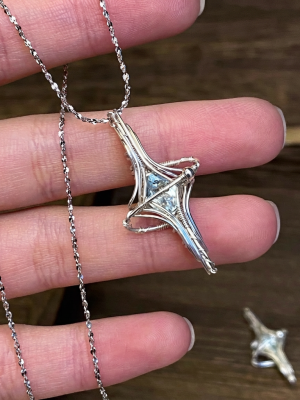 starrybead-aquamarine-healing-necklace-925-sterling-silver-wire-wrapped-calming-clear-communication-crystal-02