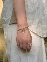 Starrybead Clear Quartz Healing Bracelet | 925 Sterling Silver Energy Cuff Bracelet for Clarity & Balance