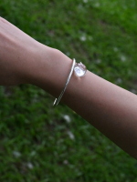 Starrybead Clear Quartz Healing Bracelet | 925 Sterling Silver Energy Cuff Bracelet for Clarity & Balance