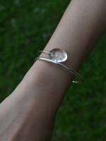 Starrybead Clear Quartz Healing Bracelet | 925 Sterling Silver Energy Cuff Bracelet for Clarity & Balance