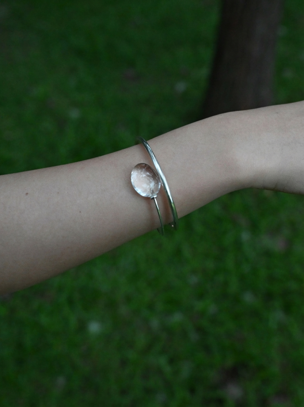 Starrybead Clear Quartz Healing Bracelet | 925 Sterling Silver Energy Cuff Bracelet for Clarity & Balance