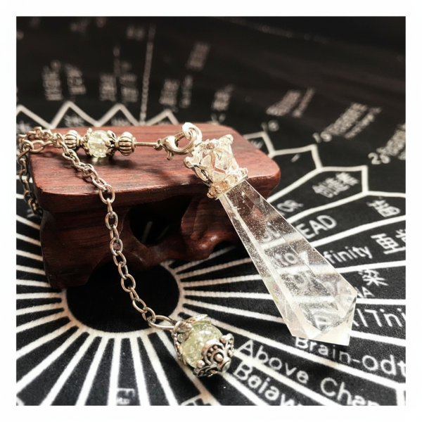 Starrybead White Crystal Pendulum – Healing Energy Dowsing Tool for Clarity & Balance