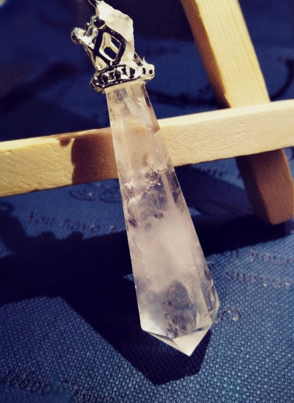 Starrybead White Crystal Pendulum – Healing Energy Dowsing Tool for Clarity & Balance