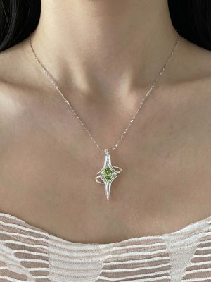 starrybead-peridot-pendant-silver-wire‑wrapped-02