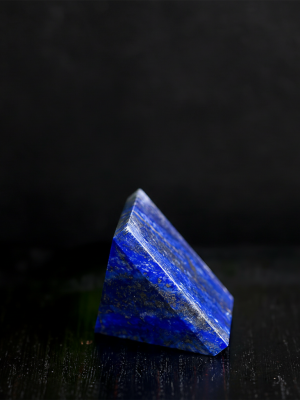 processed_blue-quartz-crystal-pyramid (2)