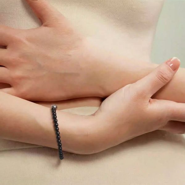 Grounding Elegance: Natural Black Agate & Silver Accent Healing Bracelet