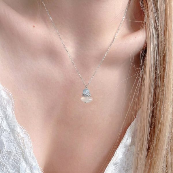 Tranquil Tides: Natural Aquamarine & White Agate Healing Necklace