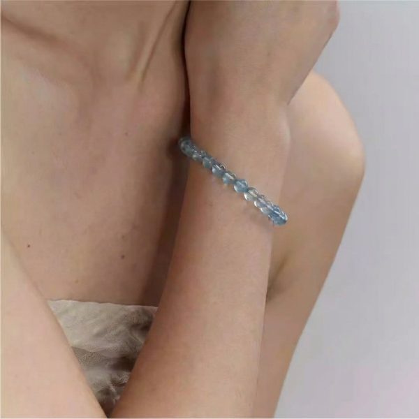 Oceanic Serenity: Natural Deep Blue Aquamarine Healing Bracelet
