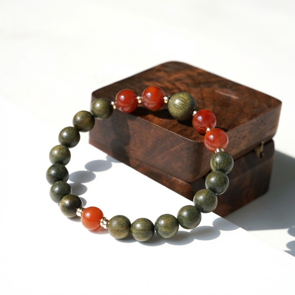 Prosperous Harmony: Natural Green Phantom, Sandalwood & Red Agate Wealth Bracelet