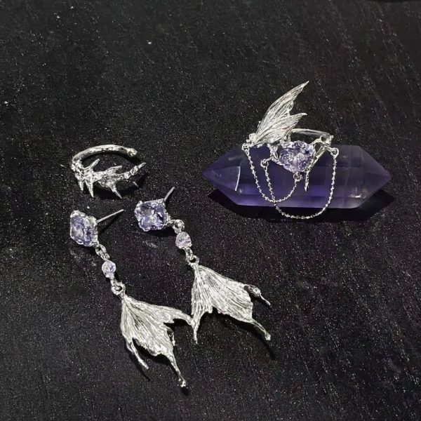 Mystical Tides: Natural Amethyst & S925 Silver Mermaid Tail Earrings