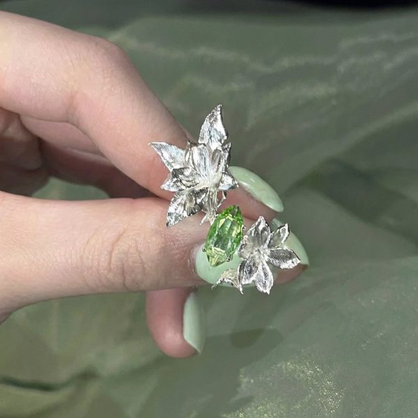 Ethereal Purity: Sterling Silver & Green Zircon "Clear Water Jasmine" Adjustable Ring