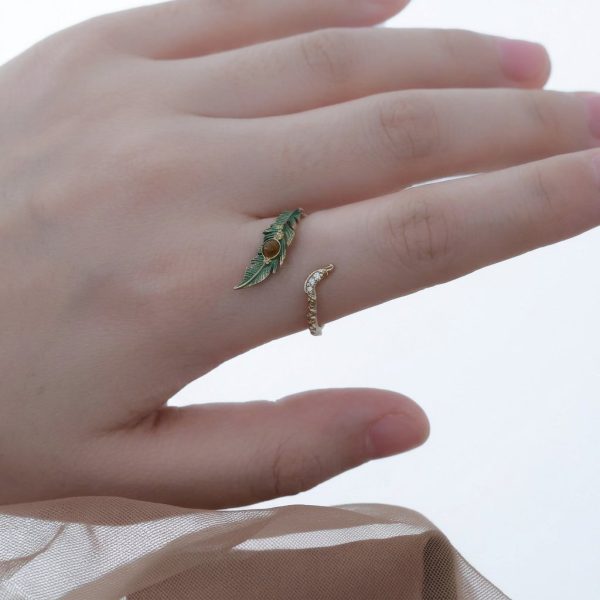 Empowered Grace: Vintage Peacock Feather & Tiger's Eye Statement Ring