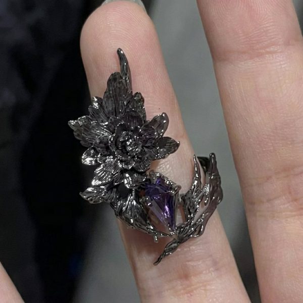 Commanding Ambition: ENTJ Peony Silver & Zirconia Statement Ring