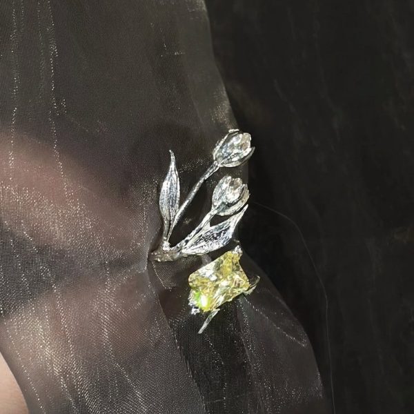 Unconventional Romance: Sculpted Silver Tulip & Radiant Yellow Zircon ISFP Ring
